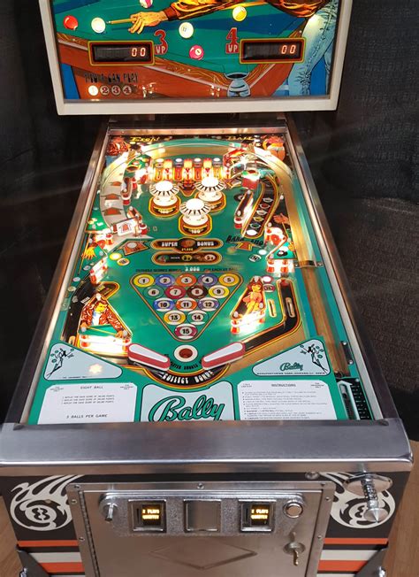 Examples of pinball machine in a sentence, how to use it. . List of pinball machines by year